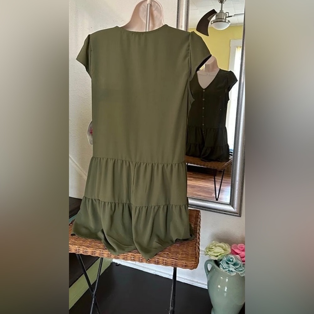 Kohl’s Lily Rose Romper- NWT - Picture 2 of 4